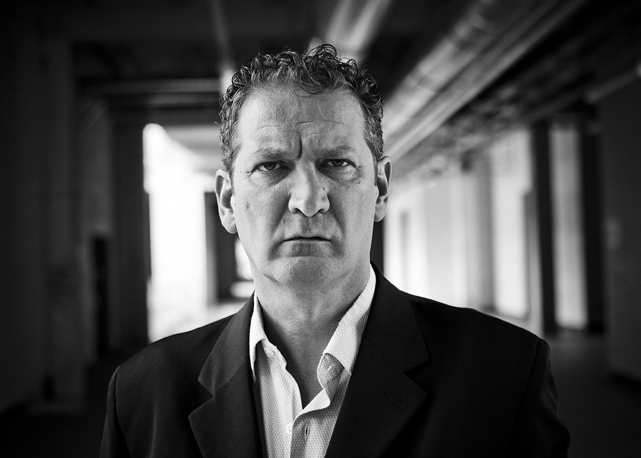book comedien portraits artistiques marseille lumiere naturelle studio shooting acteur photographe seance photo homme femme
