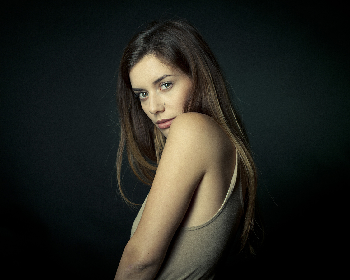 Studio_Voo_Portraits_Claire_Gil_01