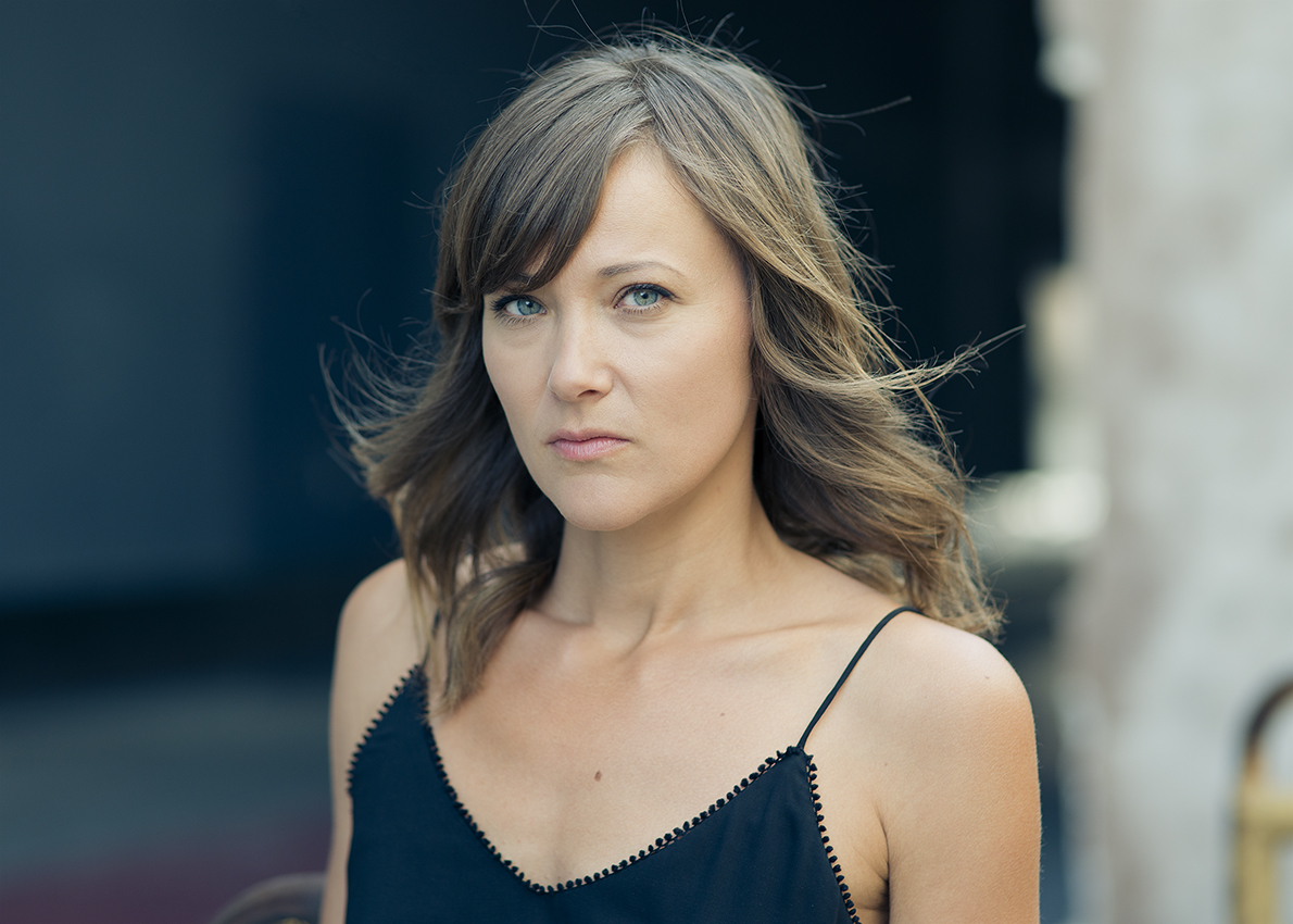 book comedien portraits artistiques marseille lumiere naturelle studio shooting acteur photographe seance photo