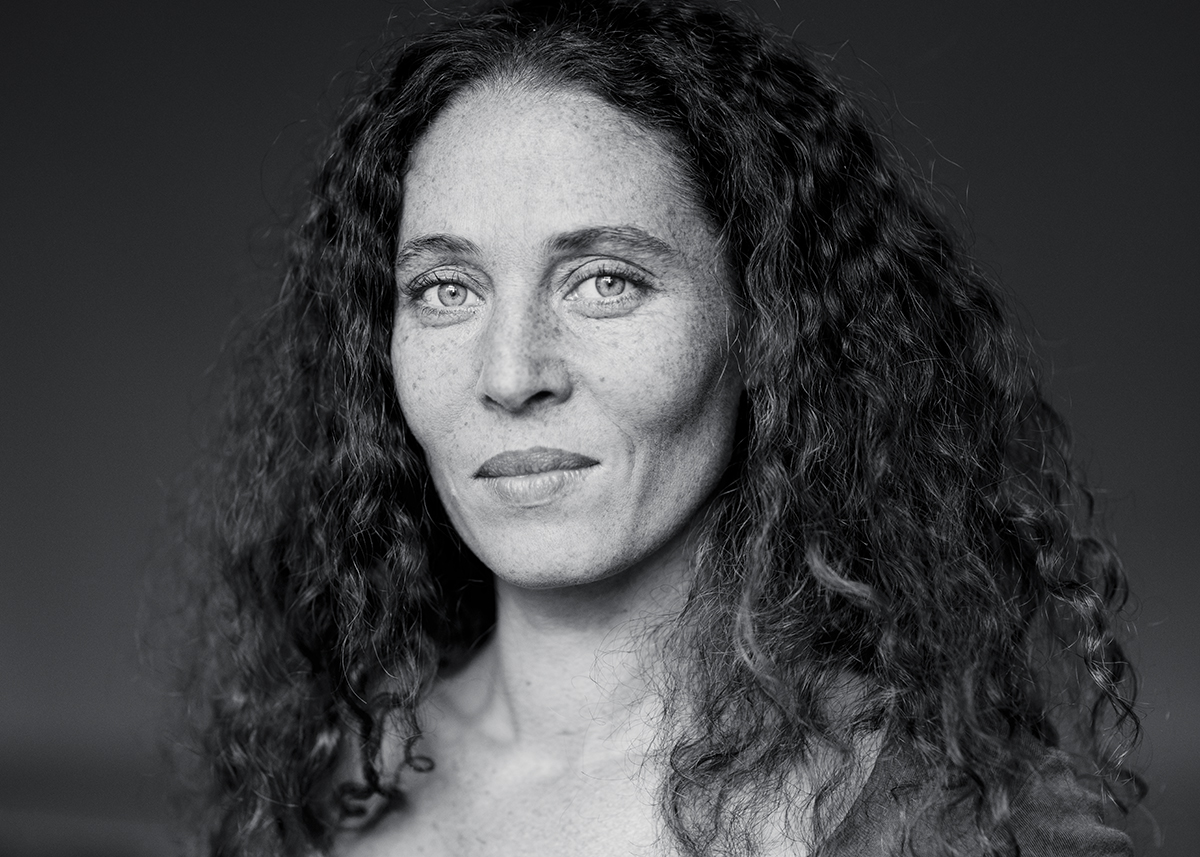 portraits artistiques marseille lumiere naturelle studio shooting book acteur photographe