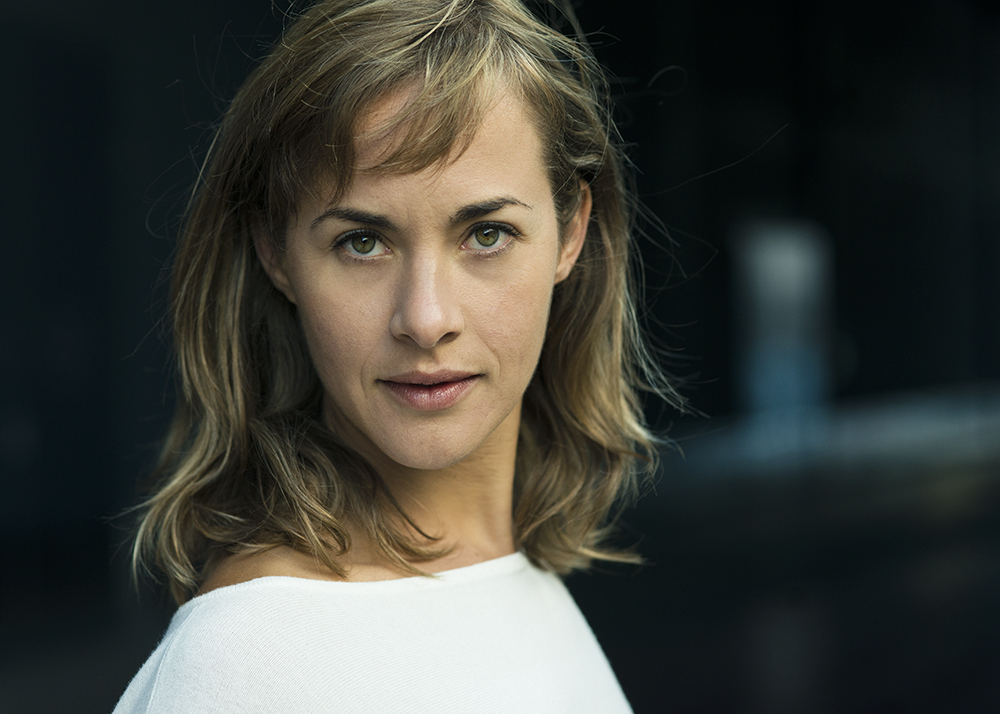 book comedien portraits artistiques marseille lumiere naturelle studio shooting acteur photographe seance photo