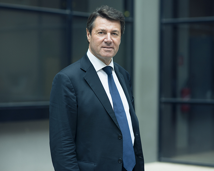 portrait-corporate-entreprise-reportage-evenementiel-lifestyle-marseille-studio-lumiere-naturelle-communication presse